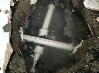 望都县阳台漏水维修公司为您分享楼上楼下漏水怎么处理
